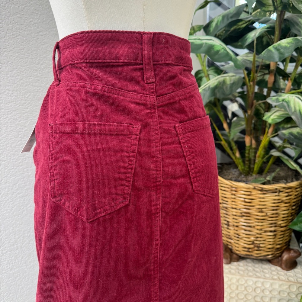 NWT Time & Tru Dark Red Cotton Corduroy Front Slit Pencil Midi Skirt S - Picture 6 of 7